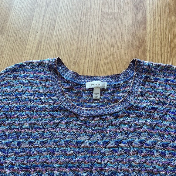 Dress Barn Short Sleeve Sweater. - Picture 4 of 5